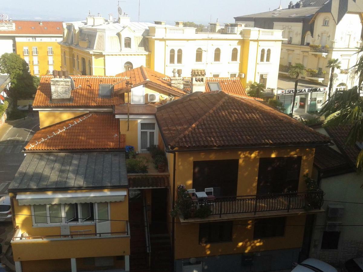 Apartment Center Opatija Eksteriør bilde